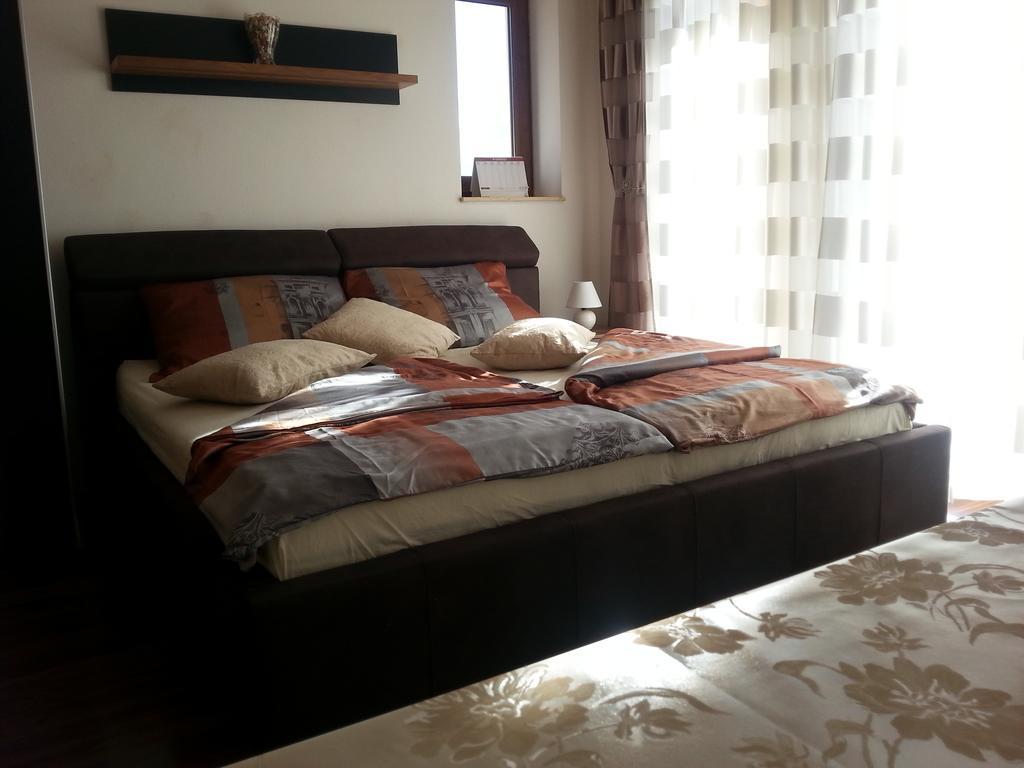 Villa Toscana Στάιρ Δωμάτιο φωτογραφία